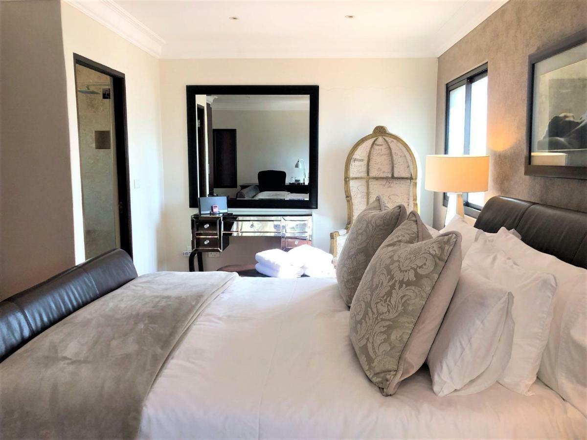 Swanepoel Guesthouse & Suites Jeffreys Bay Eksteriør bilde